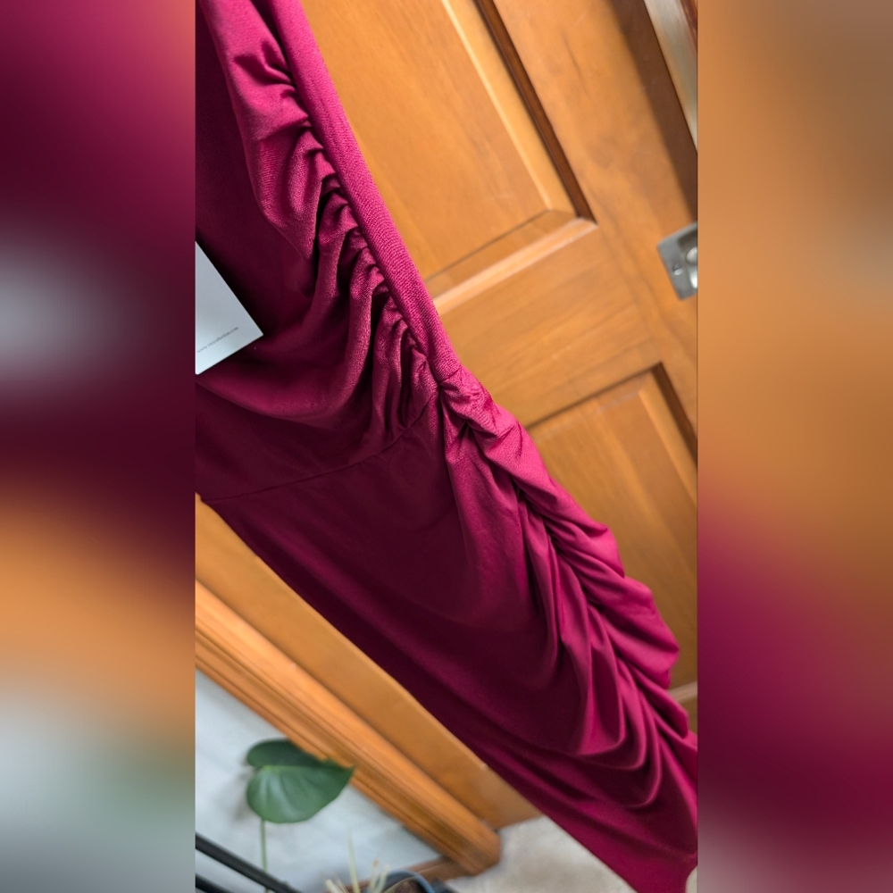 Vici Ruched Burgundy Midi Dress - Picture 9 of 11